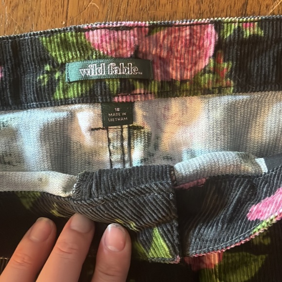 ⚡️Corduroy mini skirt - Picture 3 of 4